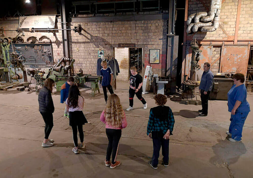 Scheppernde Schauspieler - ein Schulprojekt 2021 im Industriemuseum Brandenburg Scheppernde Schauspieler - ein Schulprojekt 2021 im Industriemuseum Brandenburg