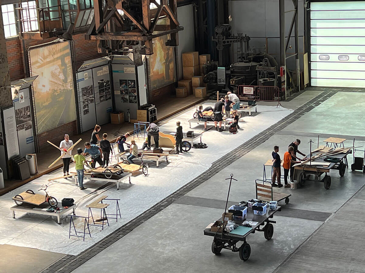 Seifenkistenrennen - ein Schulprojekt 2023 im Industriemuseum Brandenburg Seifenkistenrennen - ein Schulprojekt 2023 im Industriemuseum Brandenburg