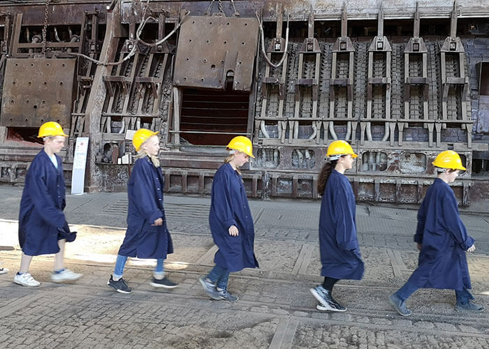 Schulprojekt Vögel aus STahl im Industriemuseum Brandenburg Schulprojekt Vögel aus STahl im Industriemuseum Brandenburg